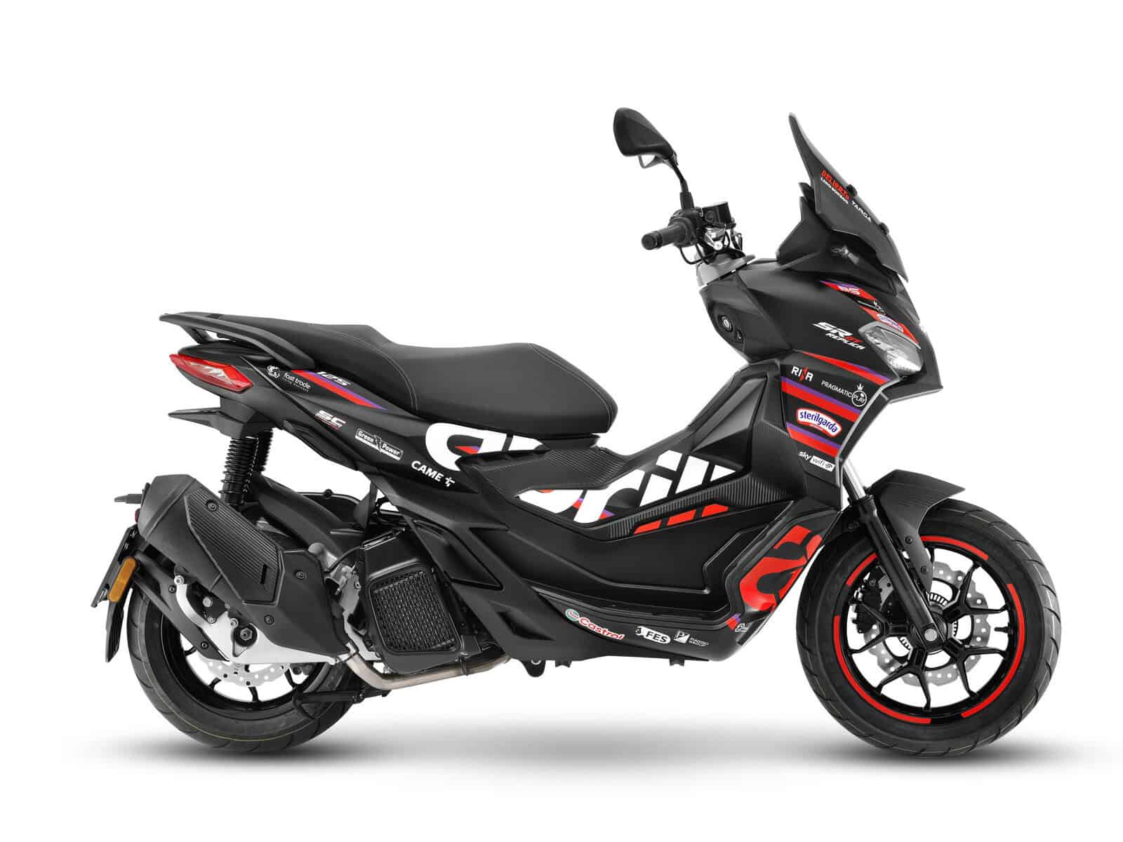 Schwarzes Motorrad mit roten Akzenten Ein schwarzes Motorrad mit roten und weißen Akzenten. Es hat ein sportliches Design.