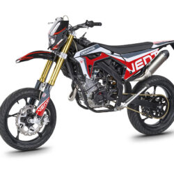 VENTMOTO_0001_Derapage-125-Nero-5