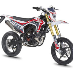 VENTMOTO_0012_Derapage-125-Bianco