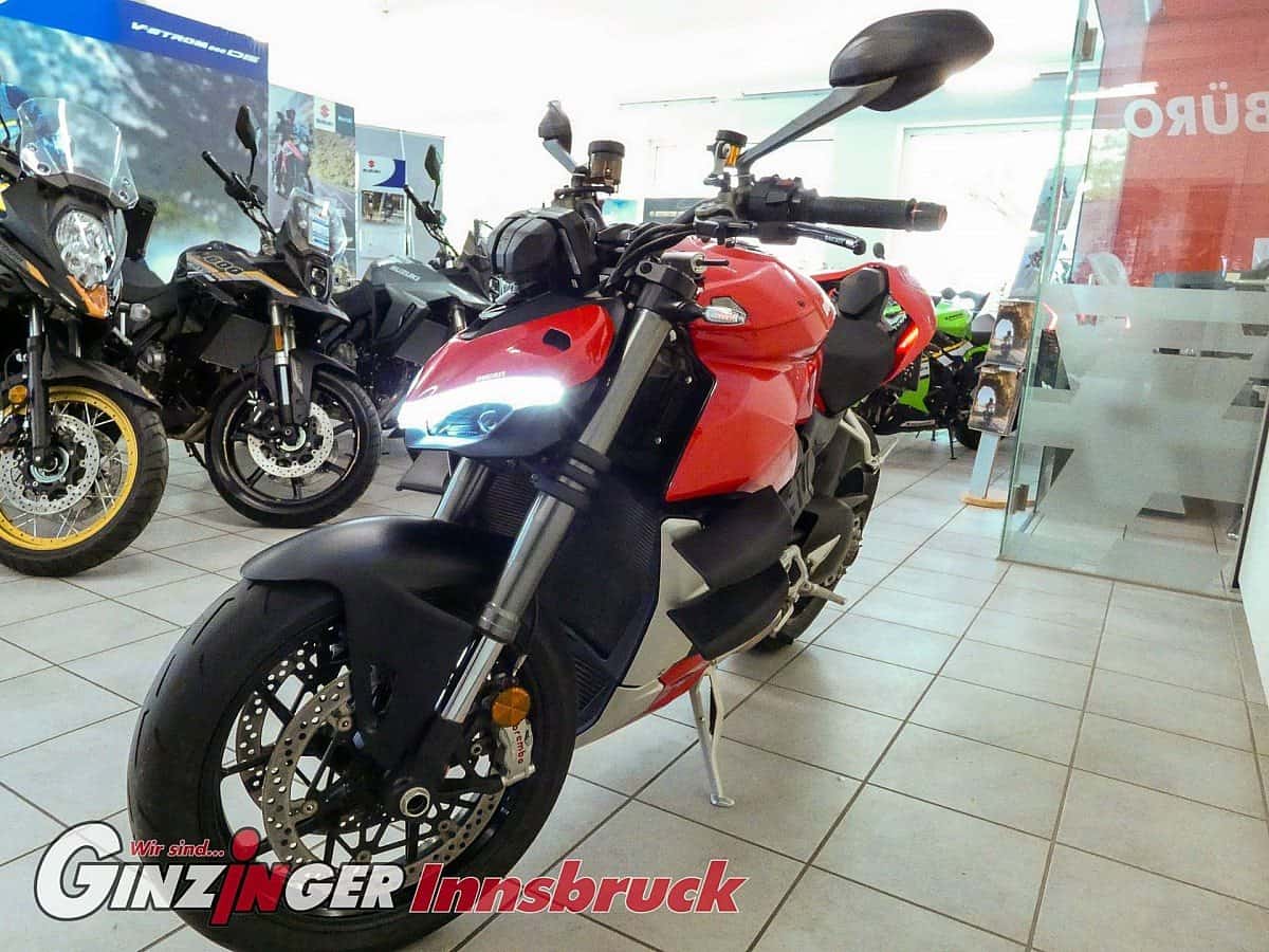 g-000344-g_W3440744_8-ducati-streetfighter-v4-639067249741655590