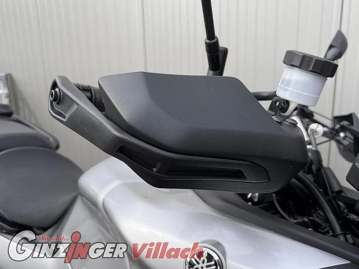 g-000344-g_W3442784_8-yamaha-tracer-9-gt-639073298272689290