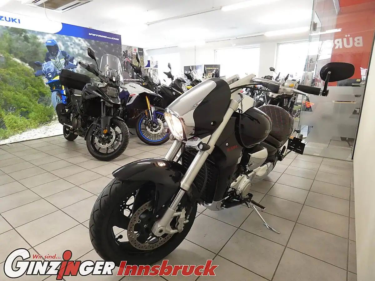 g-000346-g_W3465634_12-suzuki-vzr-1800-639067250315885390