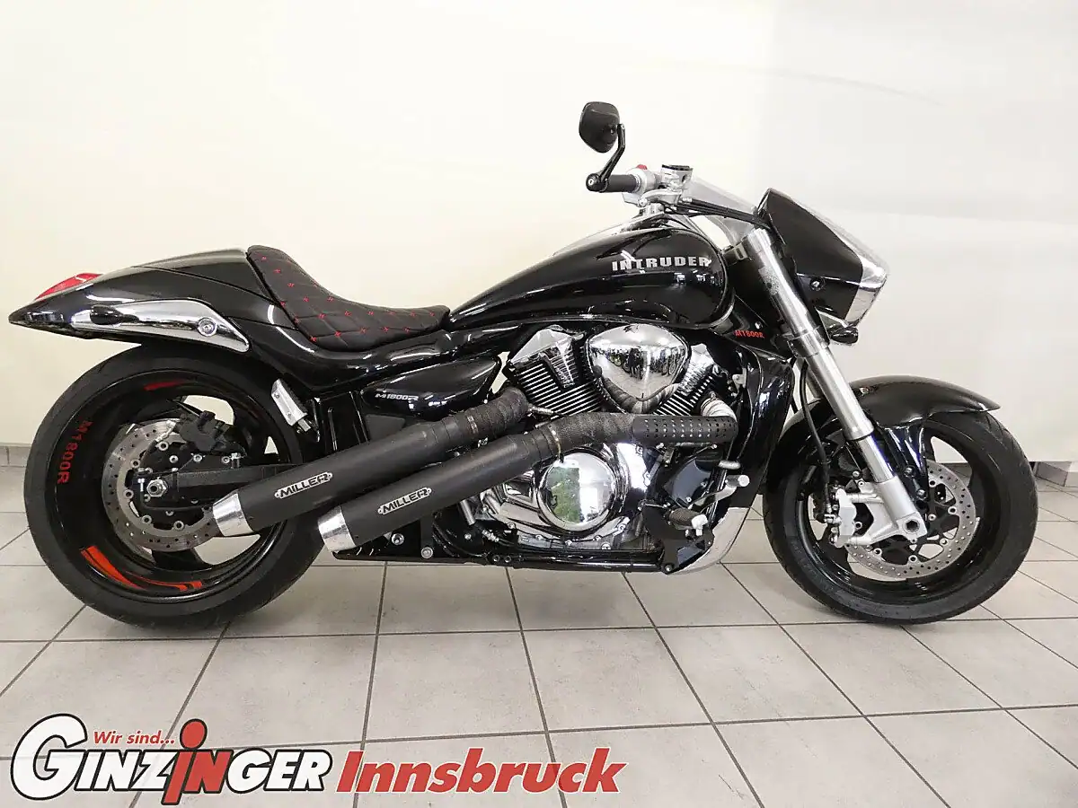 g-000346-g_W3465634_2-suzuki-vzr-1800-639067250304595140