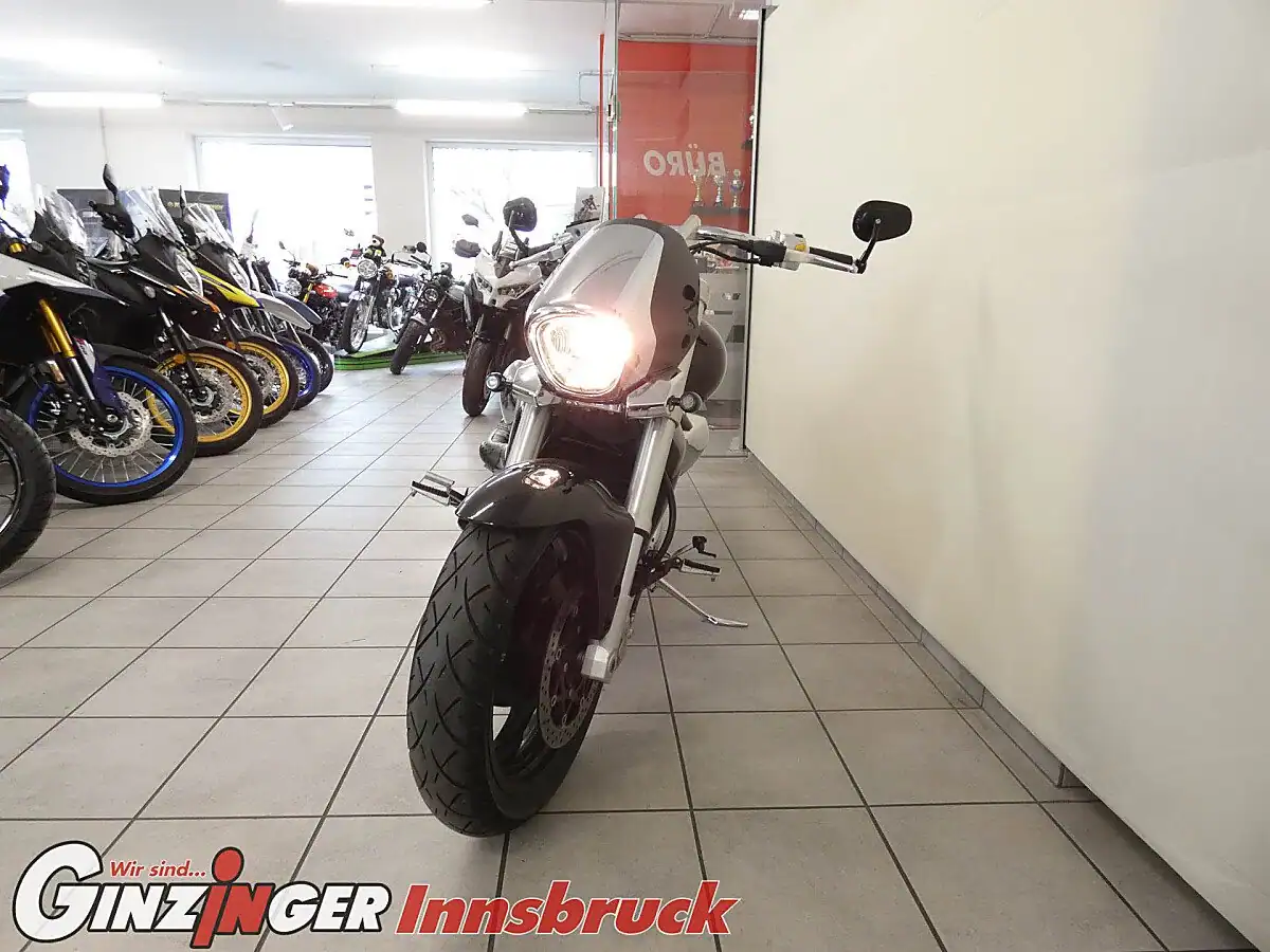 g-000346-g_W3465634_5-suzuki-vzr-1800-639067250307945150