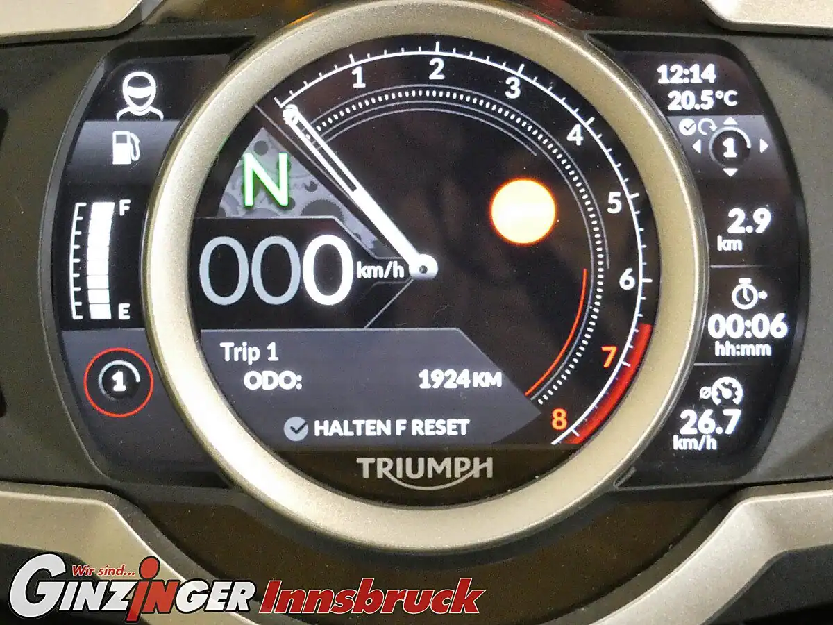 g-000346-g_W3465635_11-triumph-rocket-iii-639073298453498310