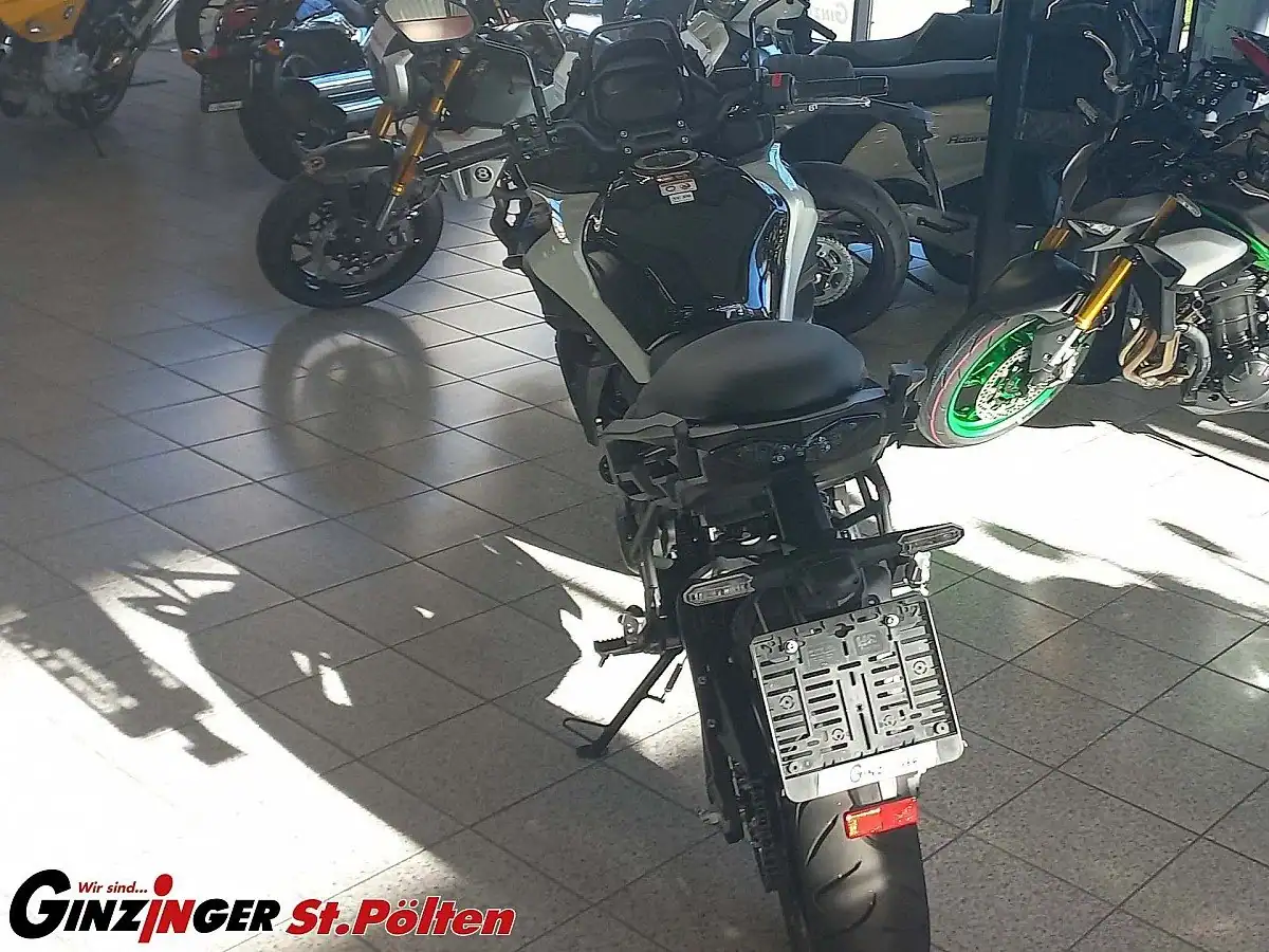 g-000346-g_W3466813_2-kawasaki-versys-650-639073297118768280