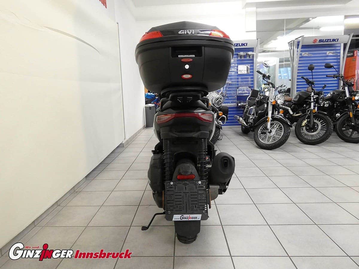 g-000344-g_W3440773_5-aprilia-sr-gt-200-639088309783283700