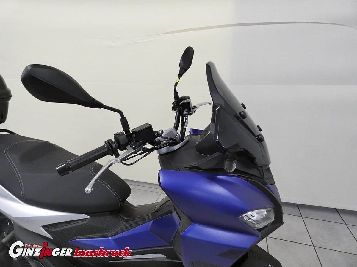 g-000344-g_W3440773_8-aprilia-sr-gt-200-639091448418408490