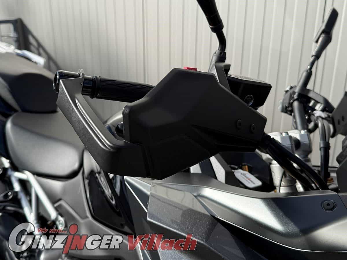 g-000344-g_W3442795_9-suzuki-gsx-s1000-gx-vorfuehrmotorrad-639103548541826360