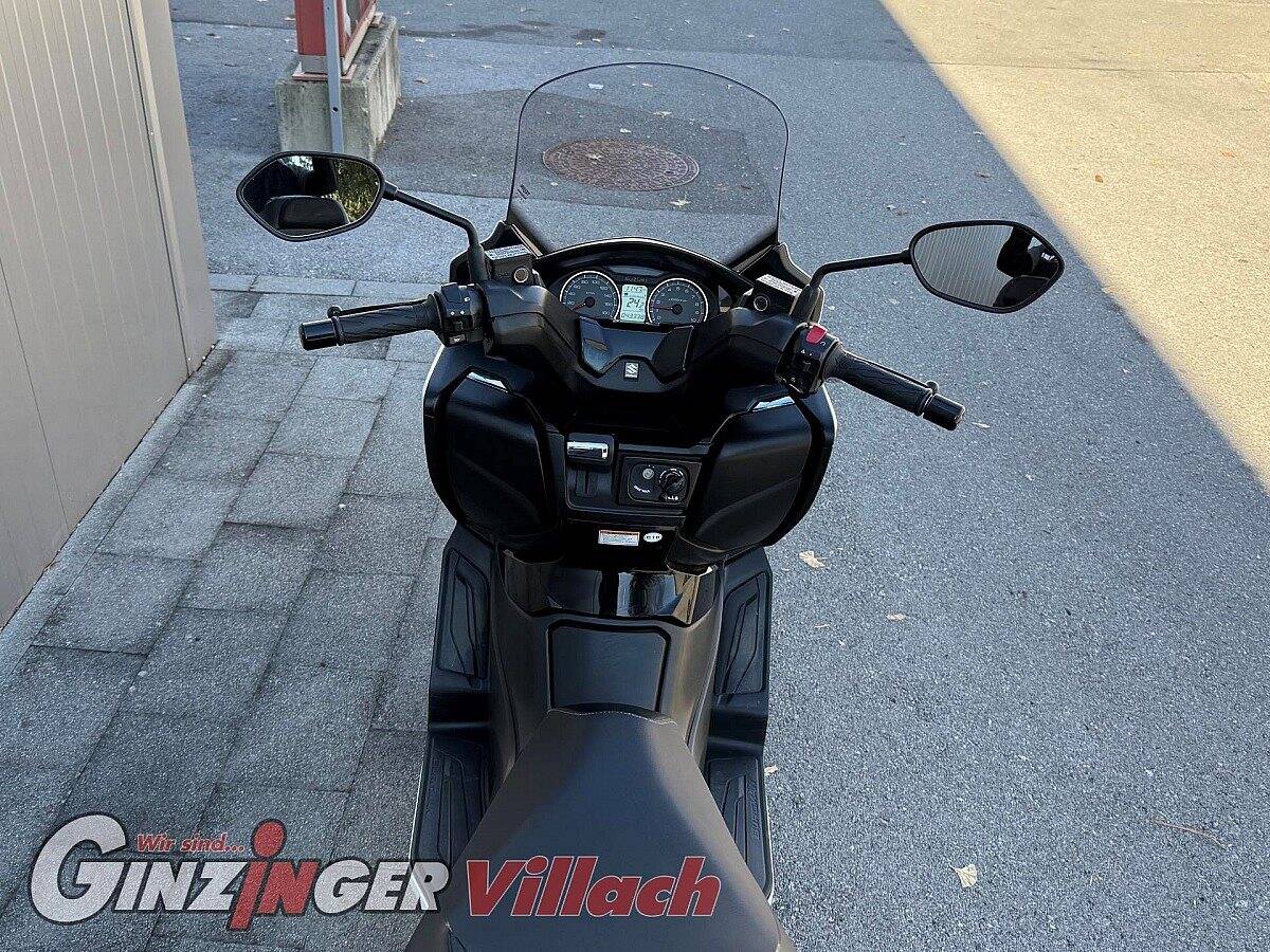 g-000344-g_W3442821_7-suzuki-burgman-400-639088310963563900