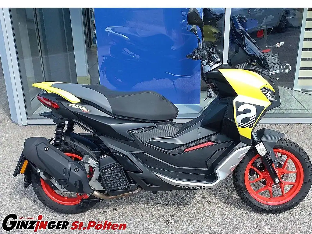 Aprilia-SR GT Sport 125-