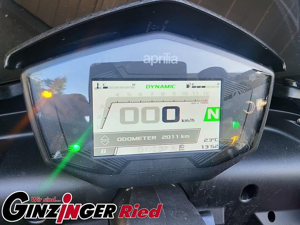 g-000346-g_W3466876_6-aprilia-tuono-660-factory-ab-129-mtl-639097495238850890