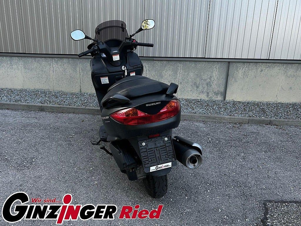 g-000346-g_W3466967_5-suzuki-burgman-125-erstbesitz-639097497669630600