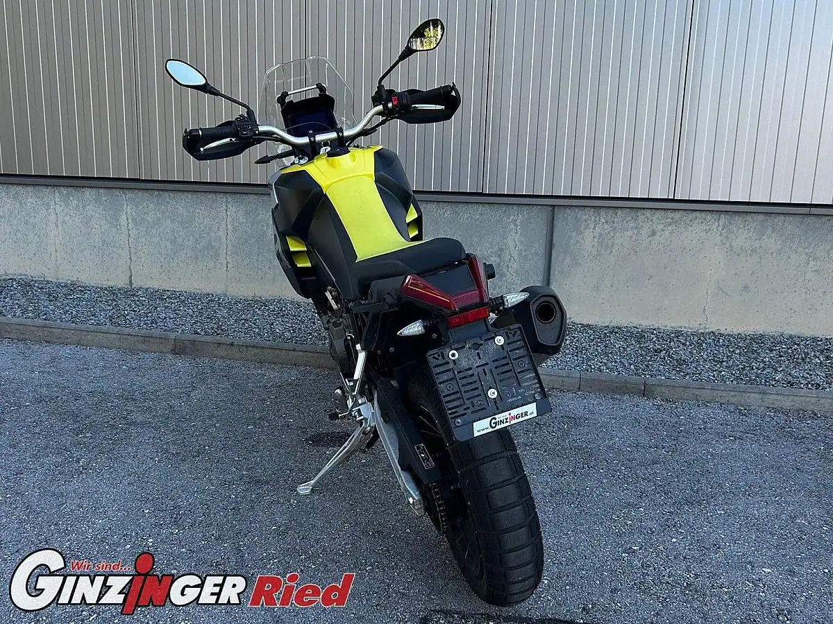 g-000347-g_W3477667_3-aprilia-tuareg-660-vorfuehrfahrzeug-639079349552231360