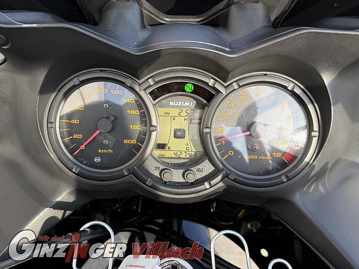 g-000350-g_W3500154_13-suzuki-v-strom-650-639103550118486260