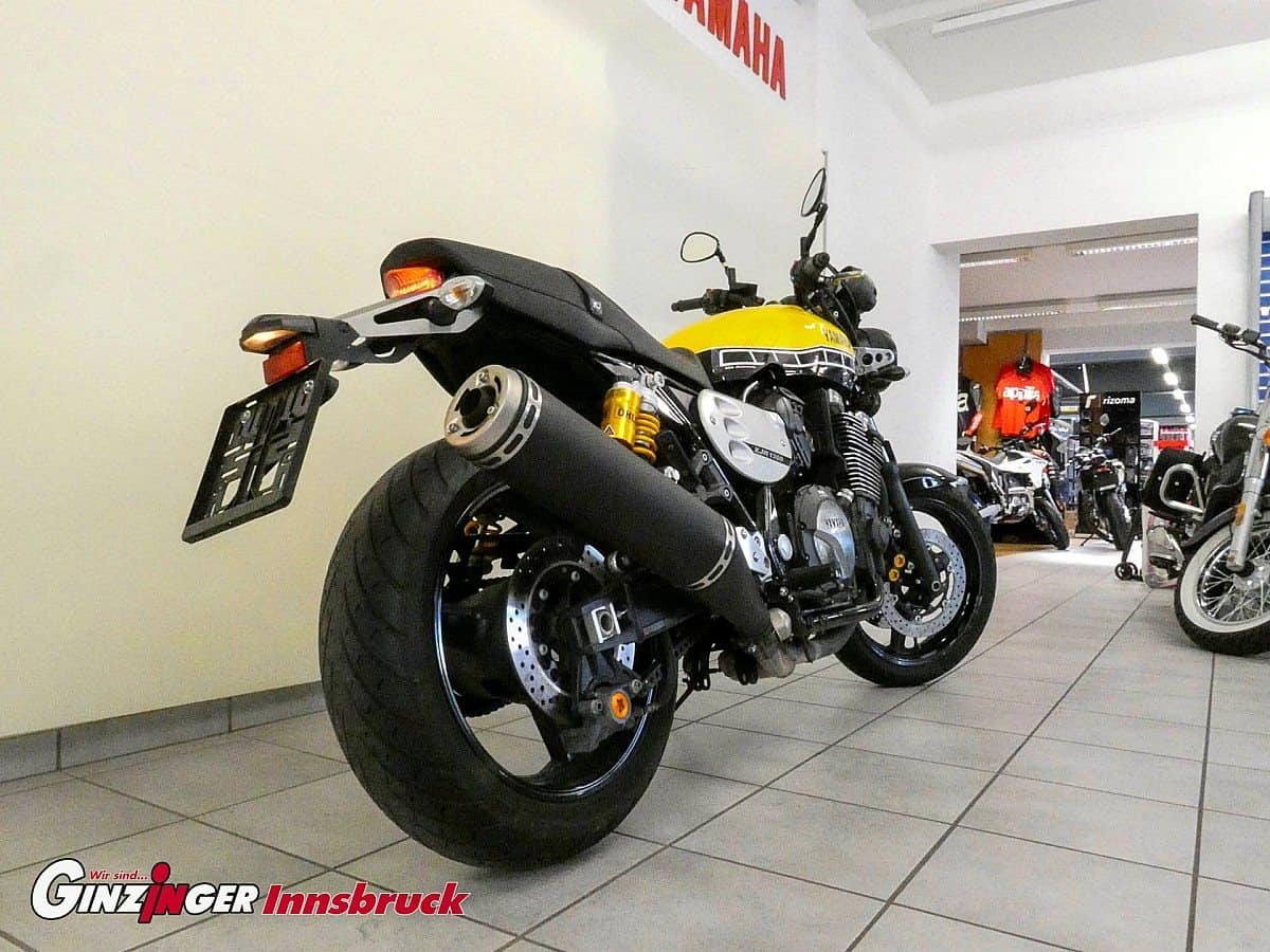g-000344-g_W3440763_4-yamaha-xjr-1300-60th-edition-639127731404439200
