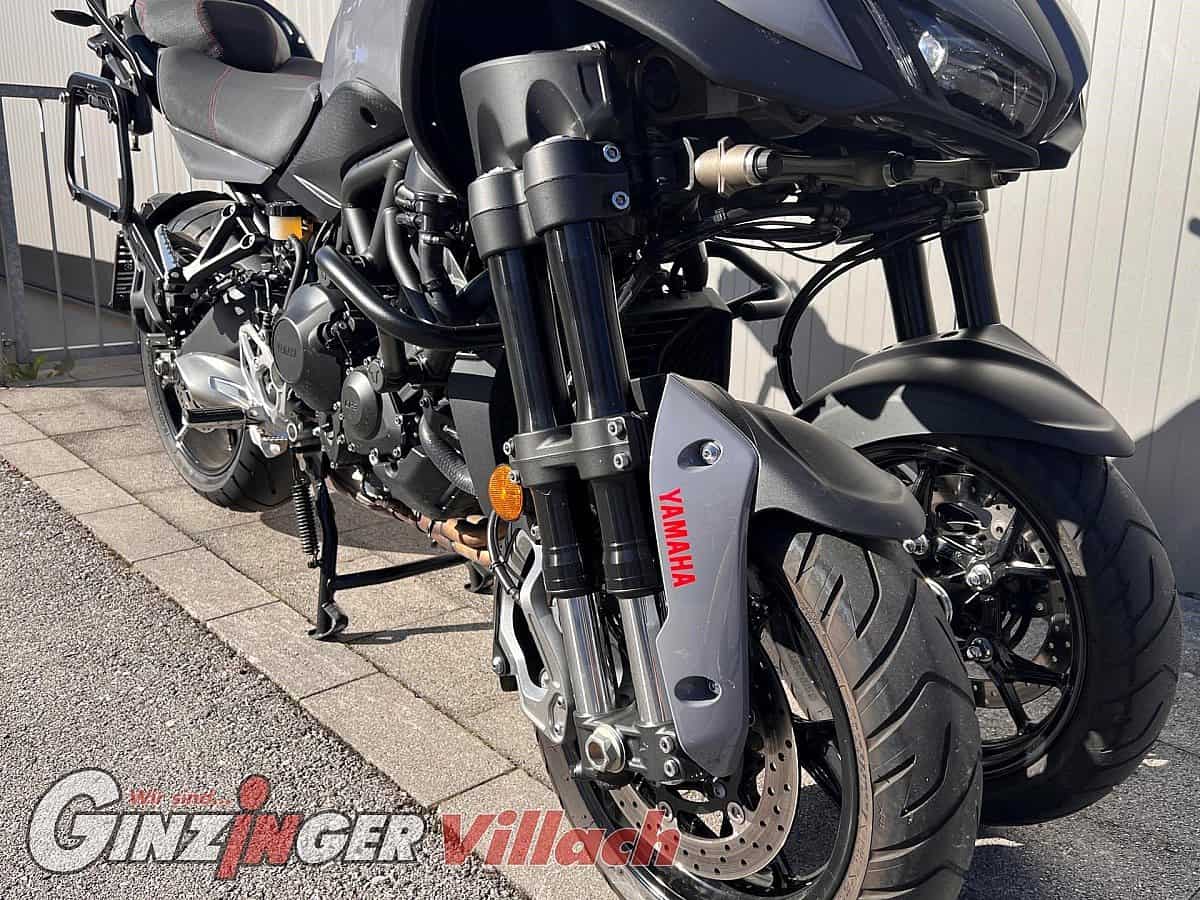 g-000344-g_W3442783_10-yamaha-niken-gt-639115634554443230