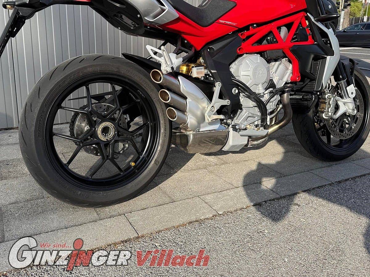 g-000344-g_W3442789_10-mv-agusta-brutale-800-639109623248947710