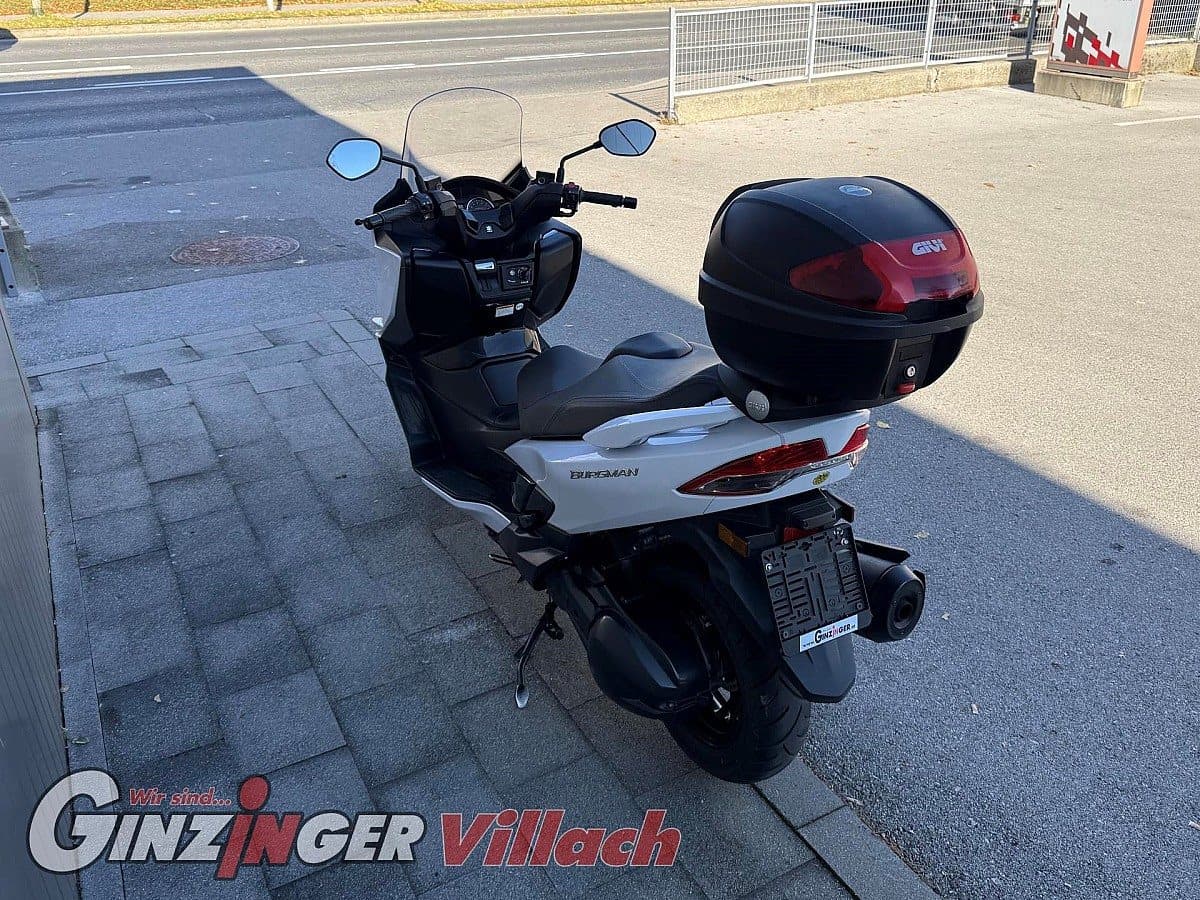 g-000344-g_W3442821_8-suzuki-burgman-400-639109623435227510