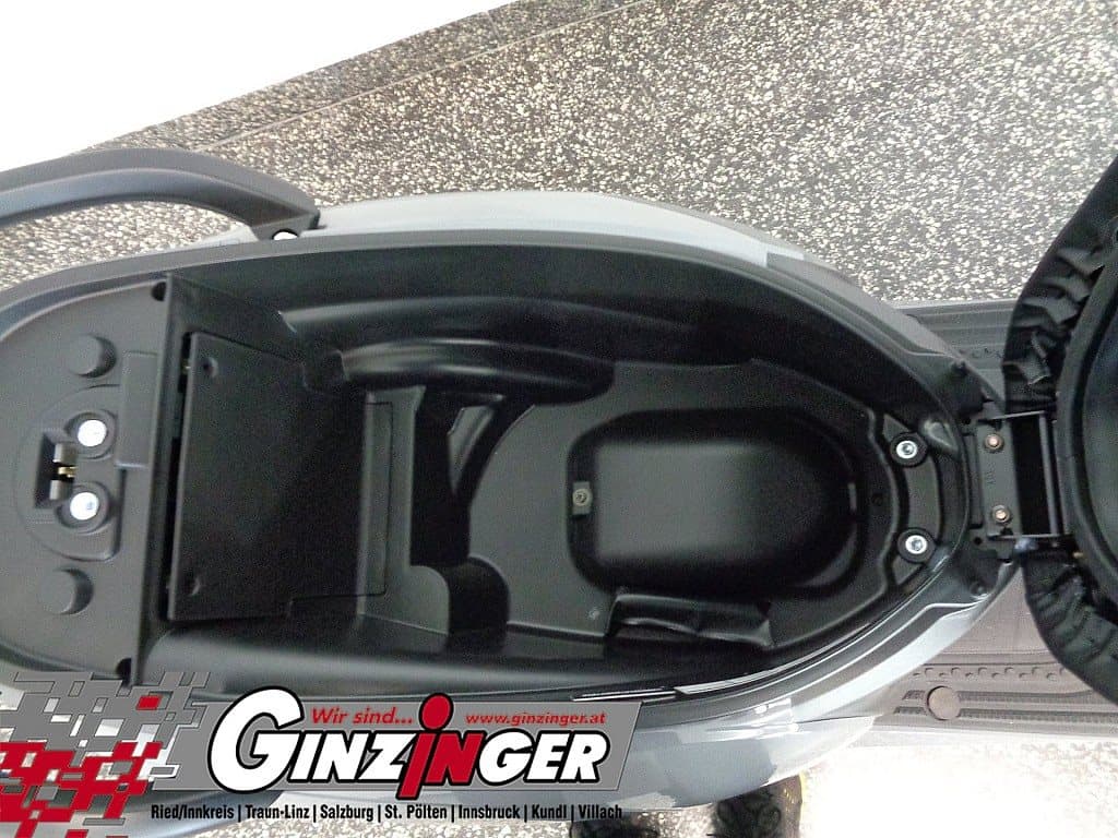 g-000346-g_W3466864_5-sym-fiddle-50i-neufahrzeug-639115634744143090