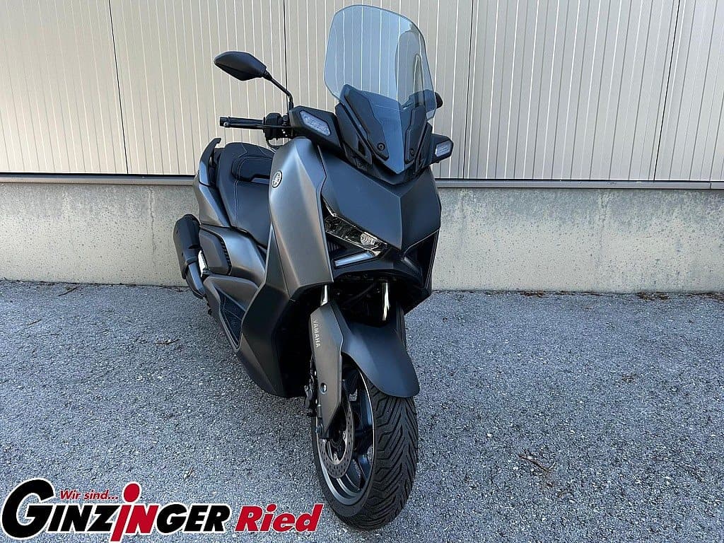 g-000346-g_W3466968_2-yamaha-x-max-300-639121685682786190