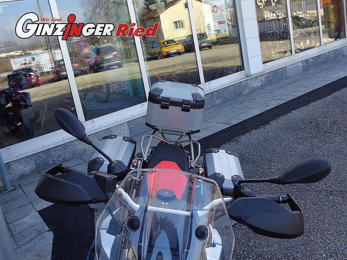 g-000348-g_W3480104_4-aprilia-tuareg-660-kofferset-639115636200193380