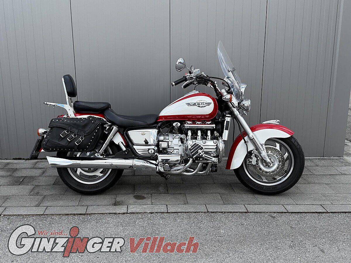 g-000349-g_W3494561_3-honda-gl-1500-f6c-flat-six-custom-639109624068037540