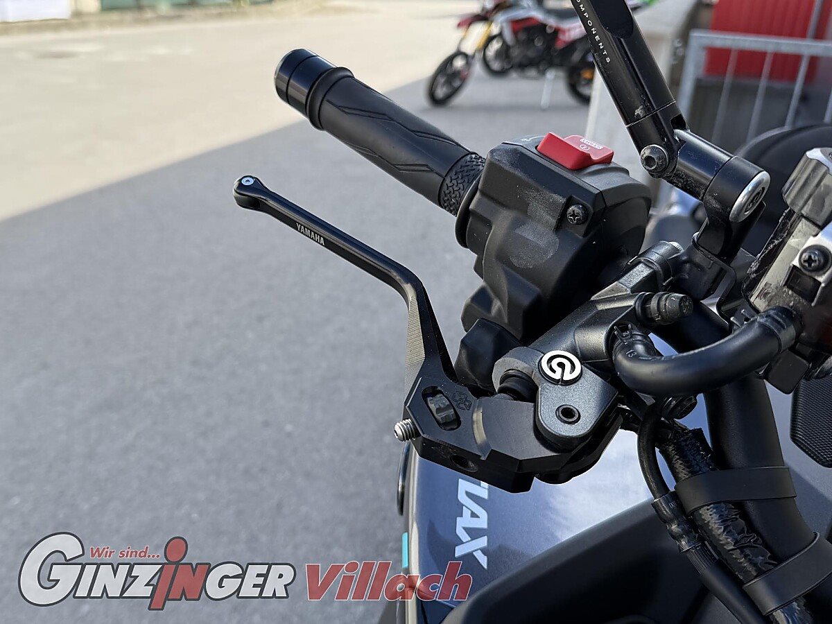 g-000350-g_W3509431_8-yamaha-mt-09-639115635529763270