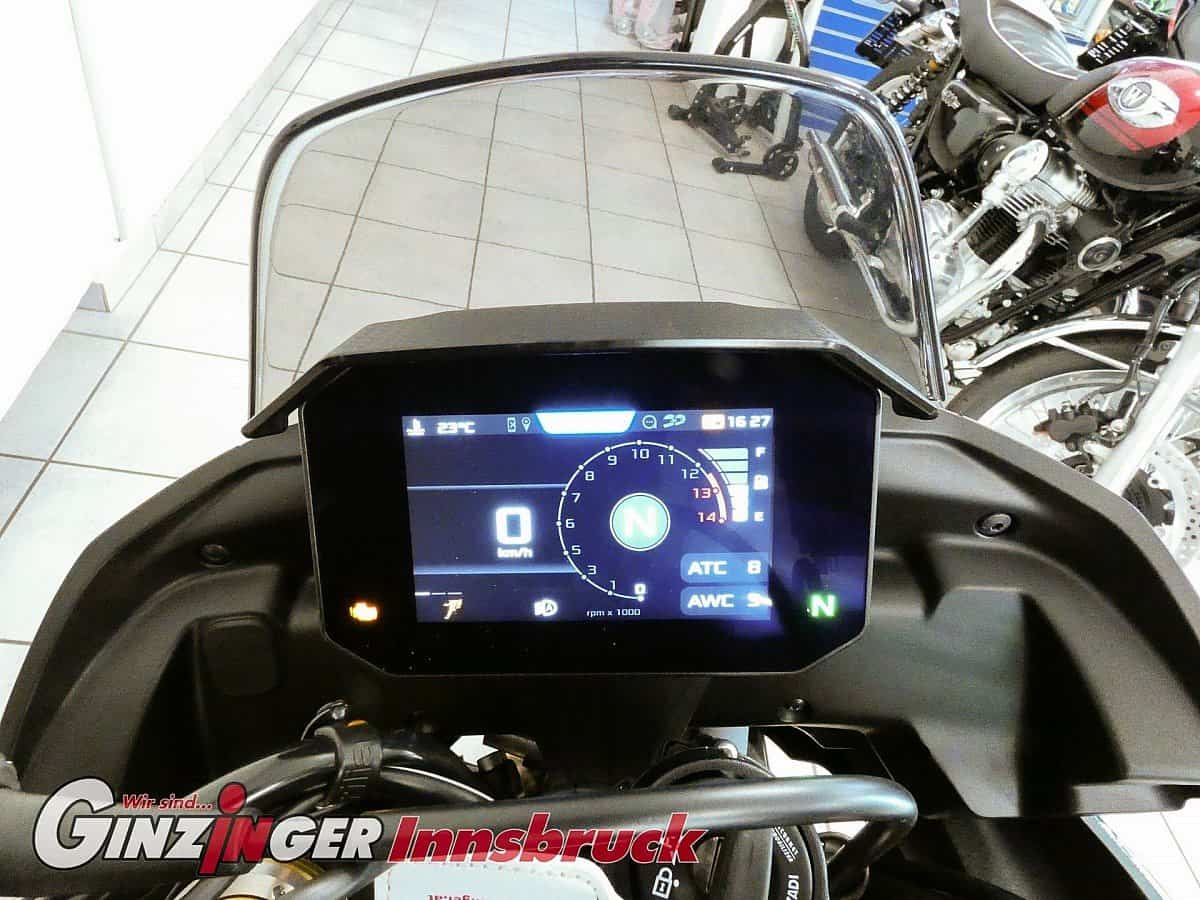 g-000344-g_W3440760_9-aprilia-tuono-v4-1100-factory-e5-639133783006852180