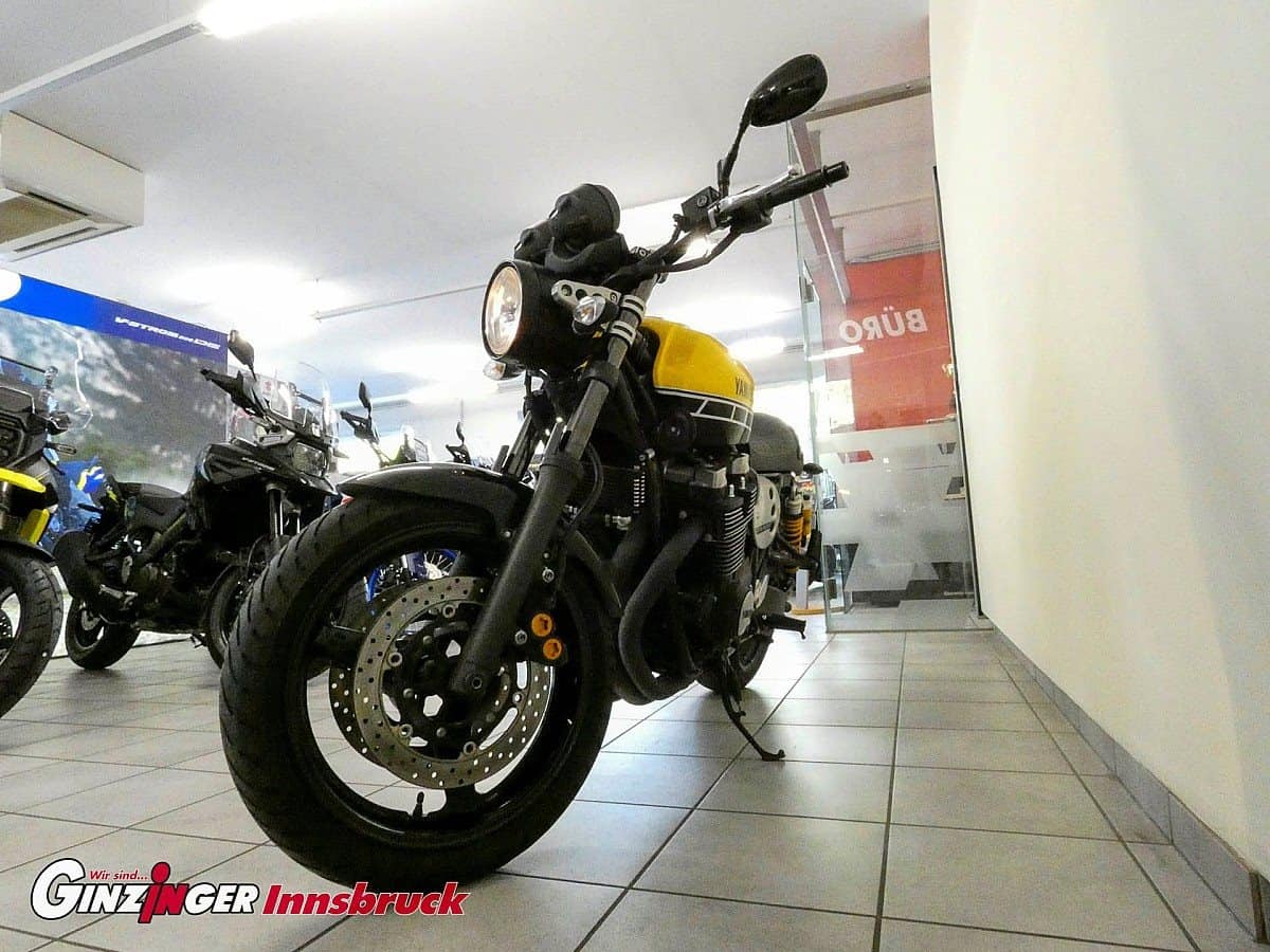 g-000344-g_W3440763_7-yamaha-xjr-1300-60th-edition-639133783033292330