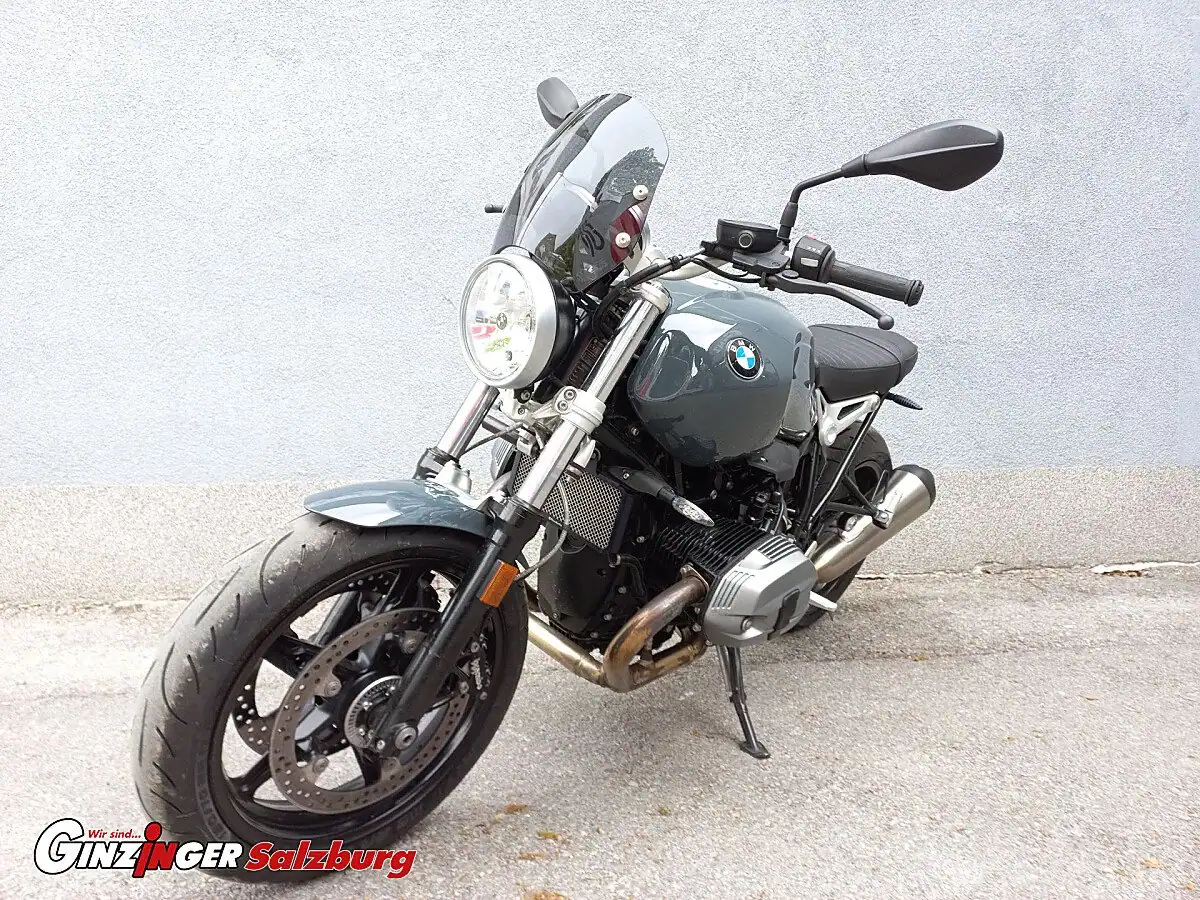 BMW-R nineT Pure-