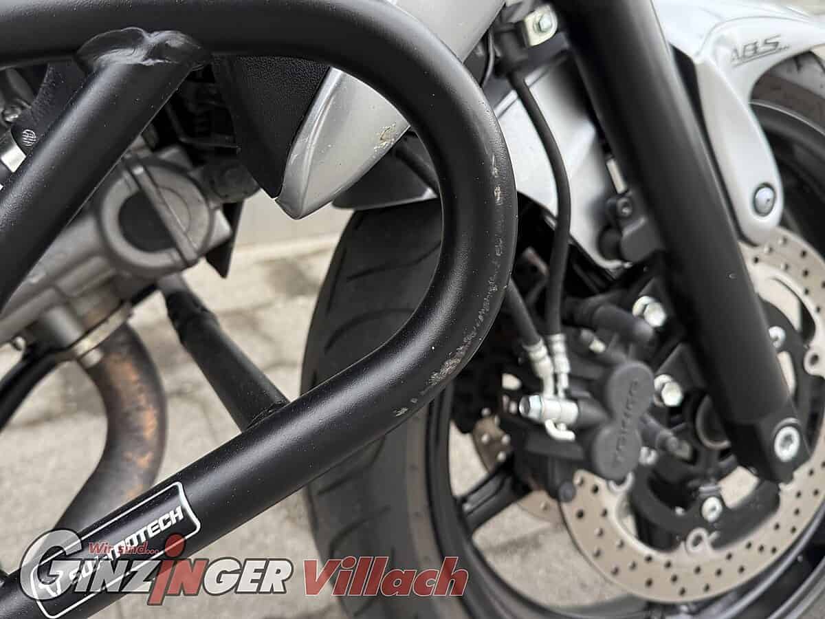 g-000352-g_W3528490_11-suzuki-sv-650-gladius-abs-639133786776582020