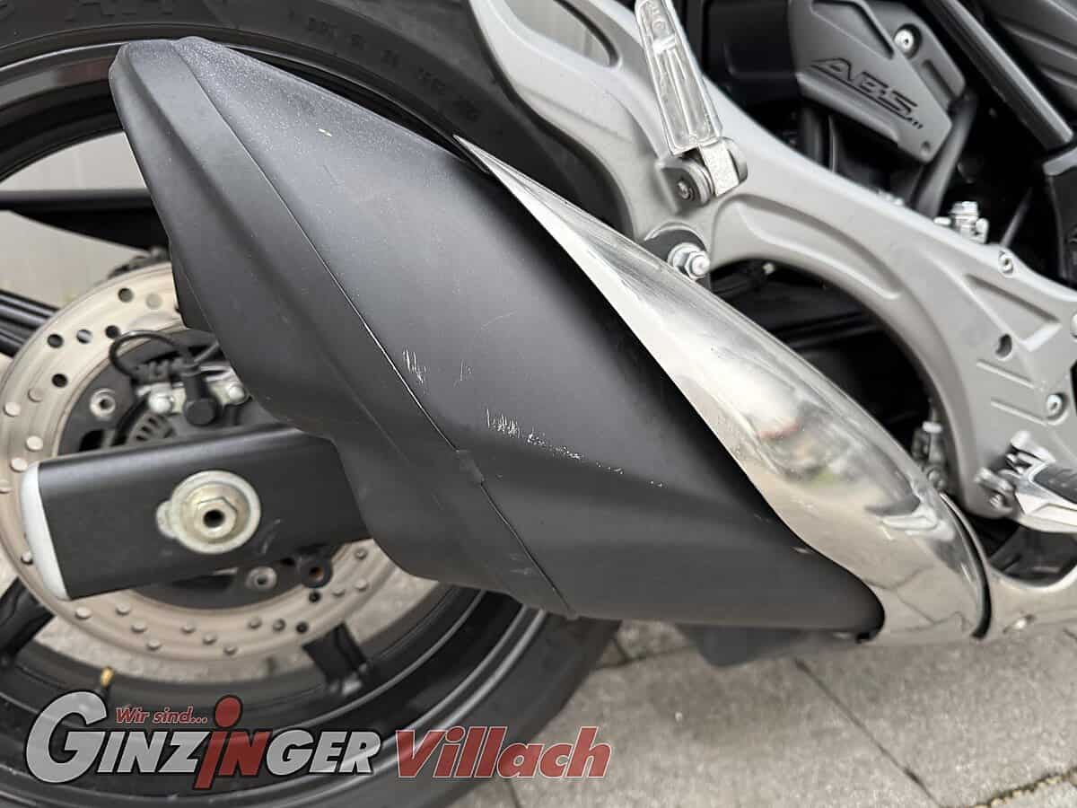 g-000352-g_W3528490_7-suzuki-sv-650-gladius-abs-639133786772722040