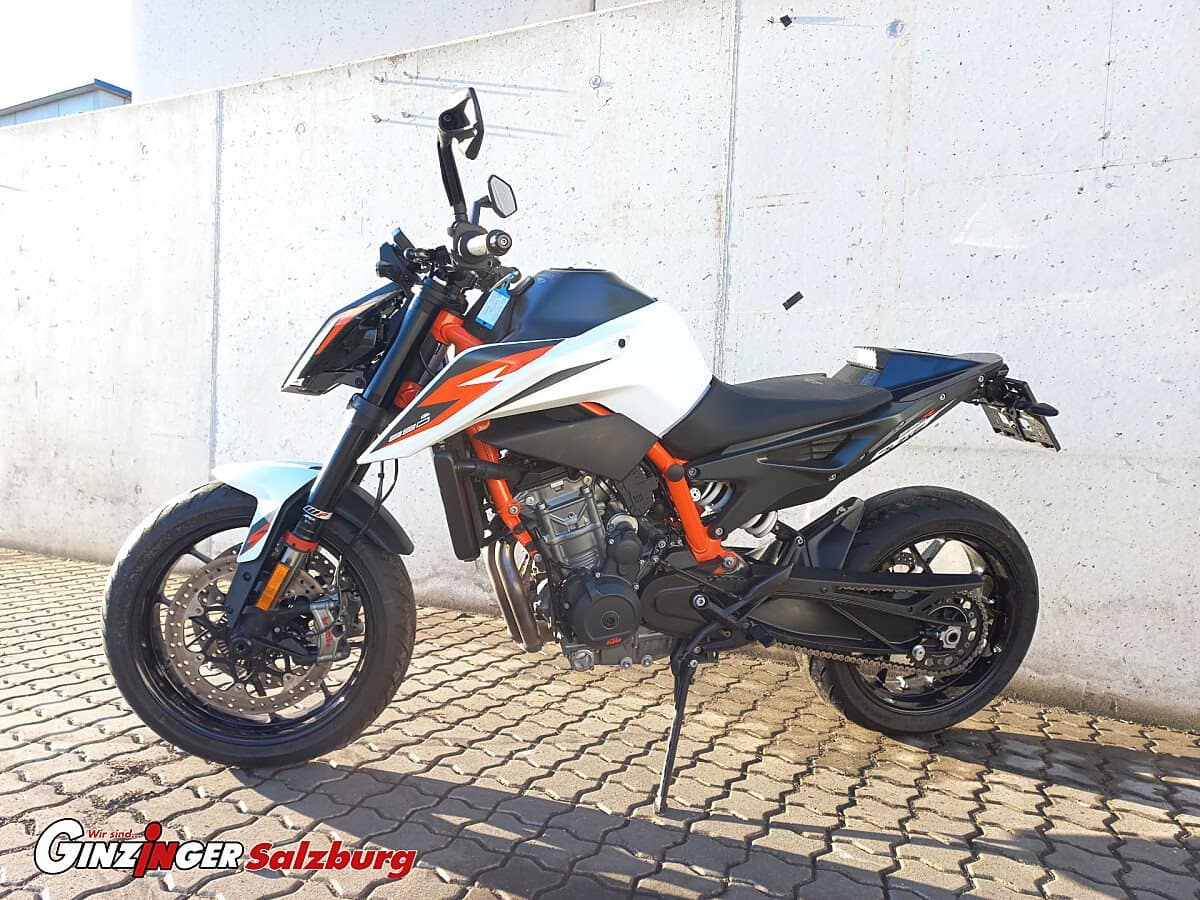 g-000353-g_W3533043_2-ktm-duke-890-r-639151921930182600