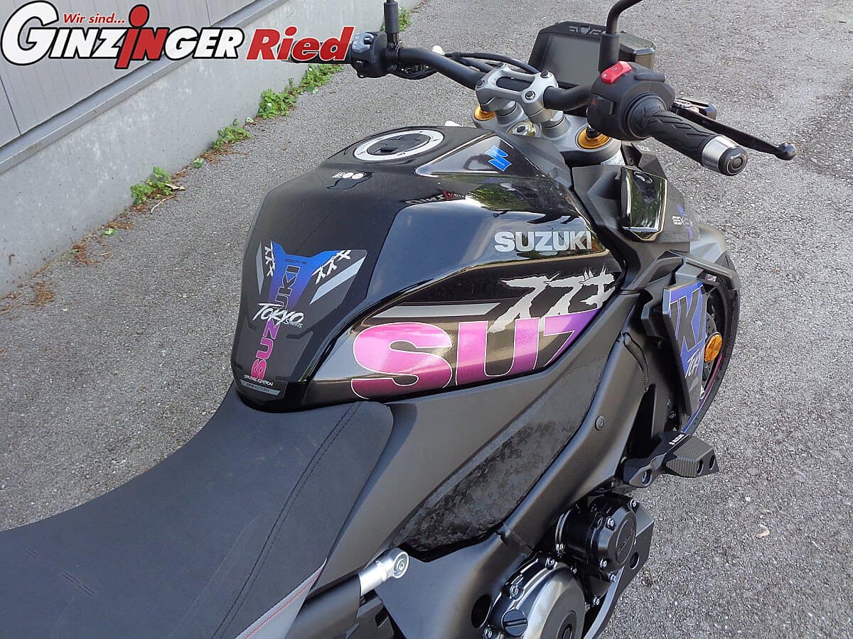 g-000353-g_W3535274_5-suzuki-gsx-s-1000-tokyo-edition-639145878519219030