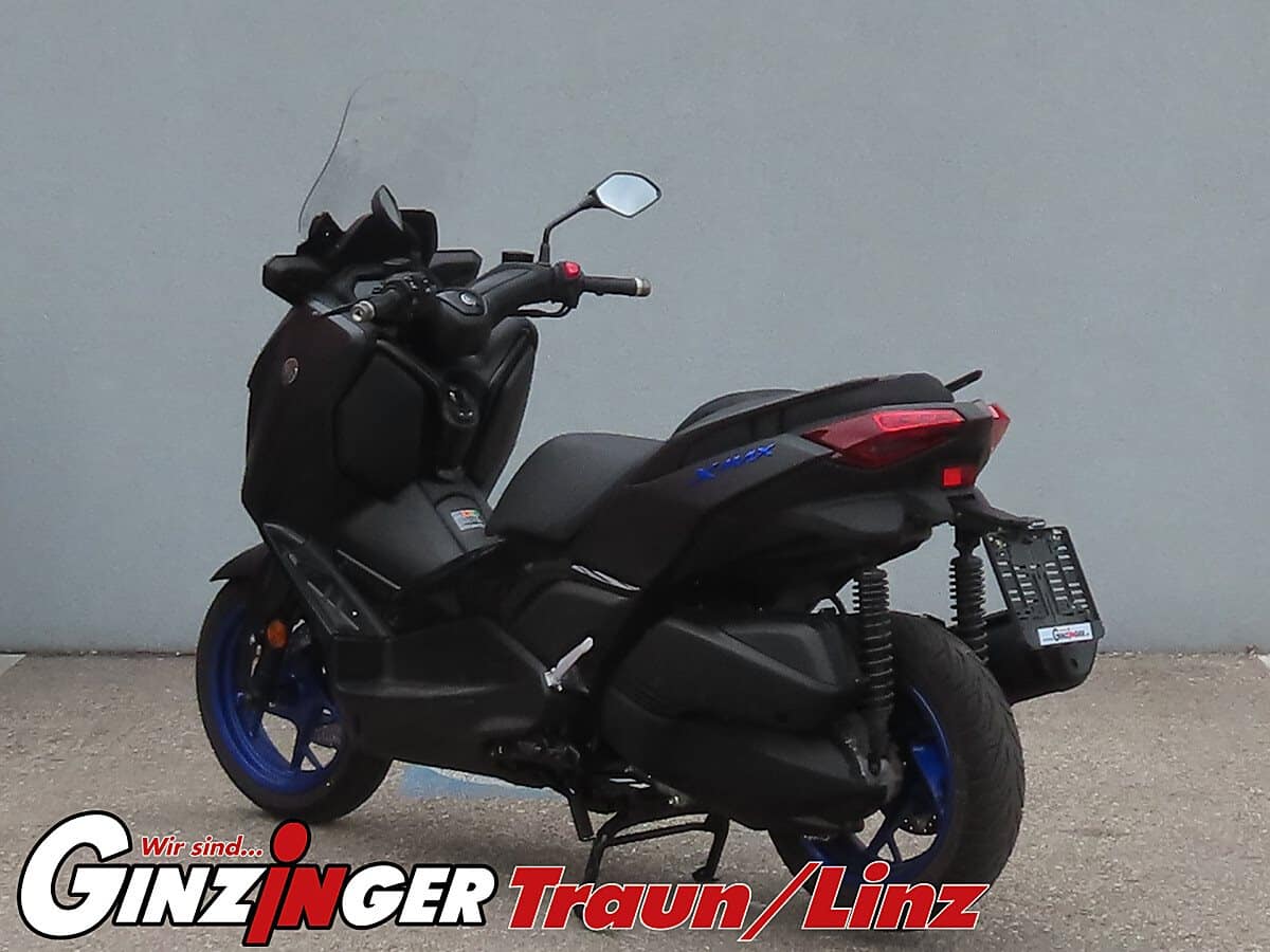 g-000353-g_W3537271_3-yamaha-x-max-300-639142310573845060