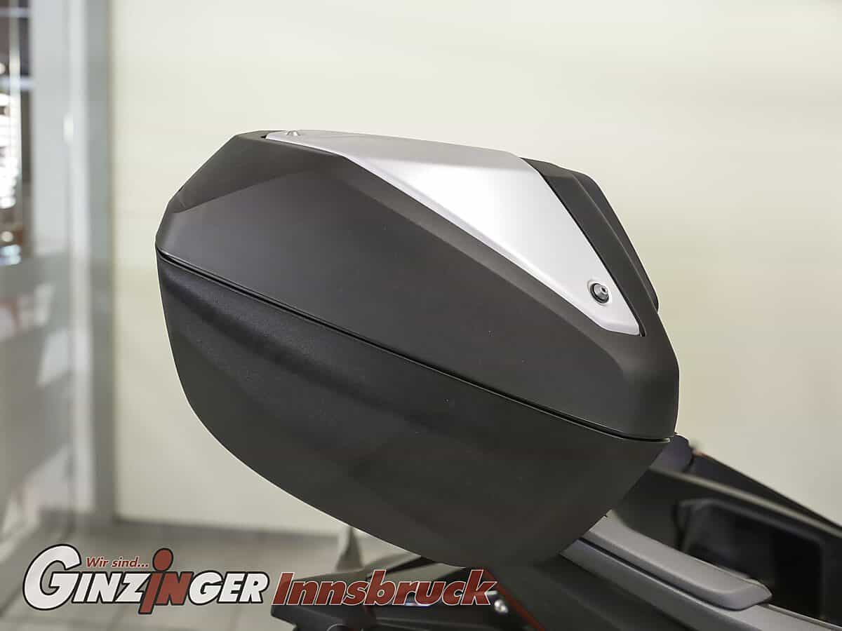 g-000353-g_W3538016_11-honda-adv350-639144470677956100