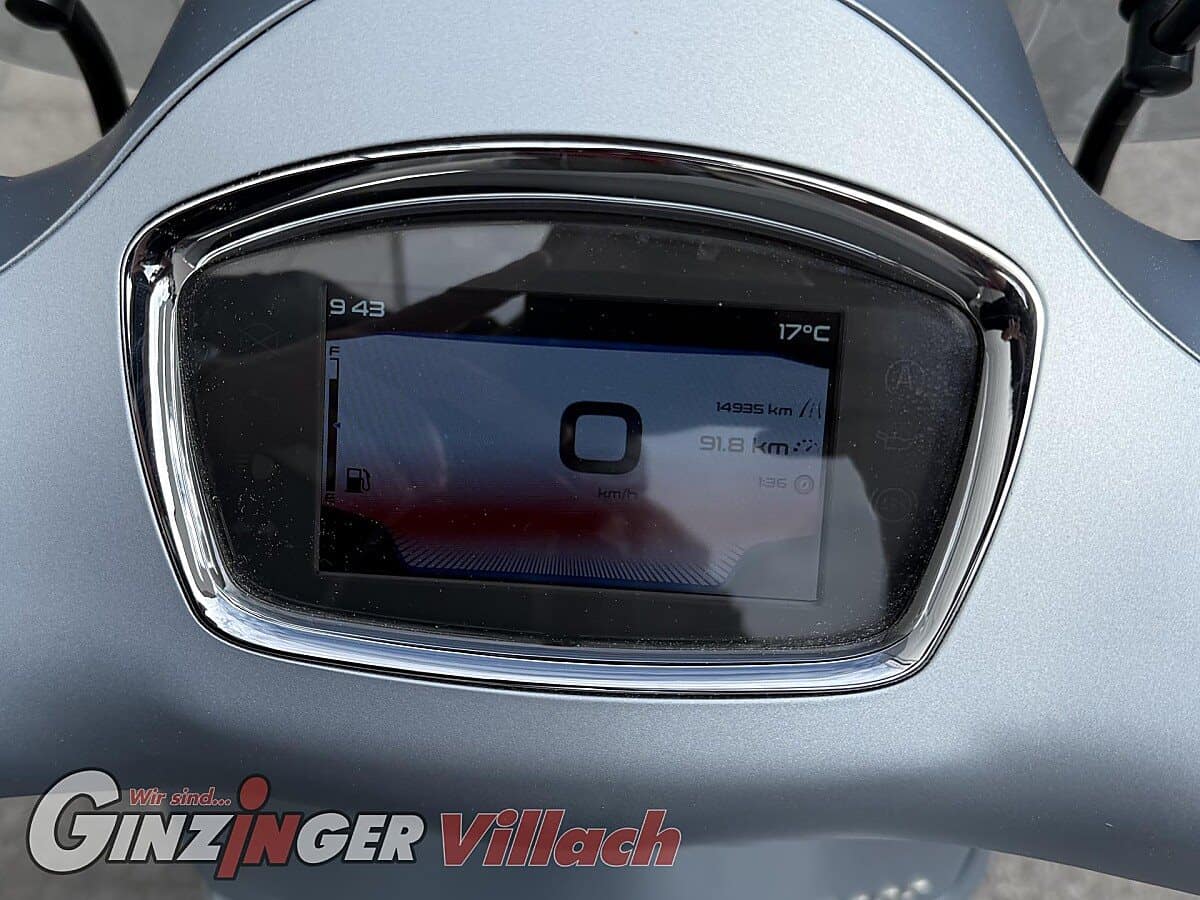 g-000353-g_W3539979_8-vespa-gts-300-super-tech-639151924063902010
