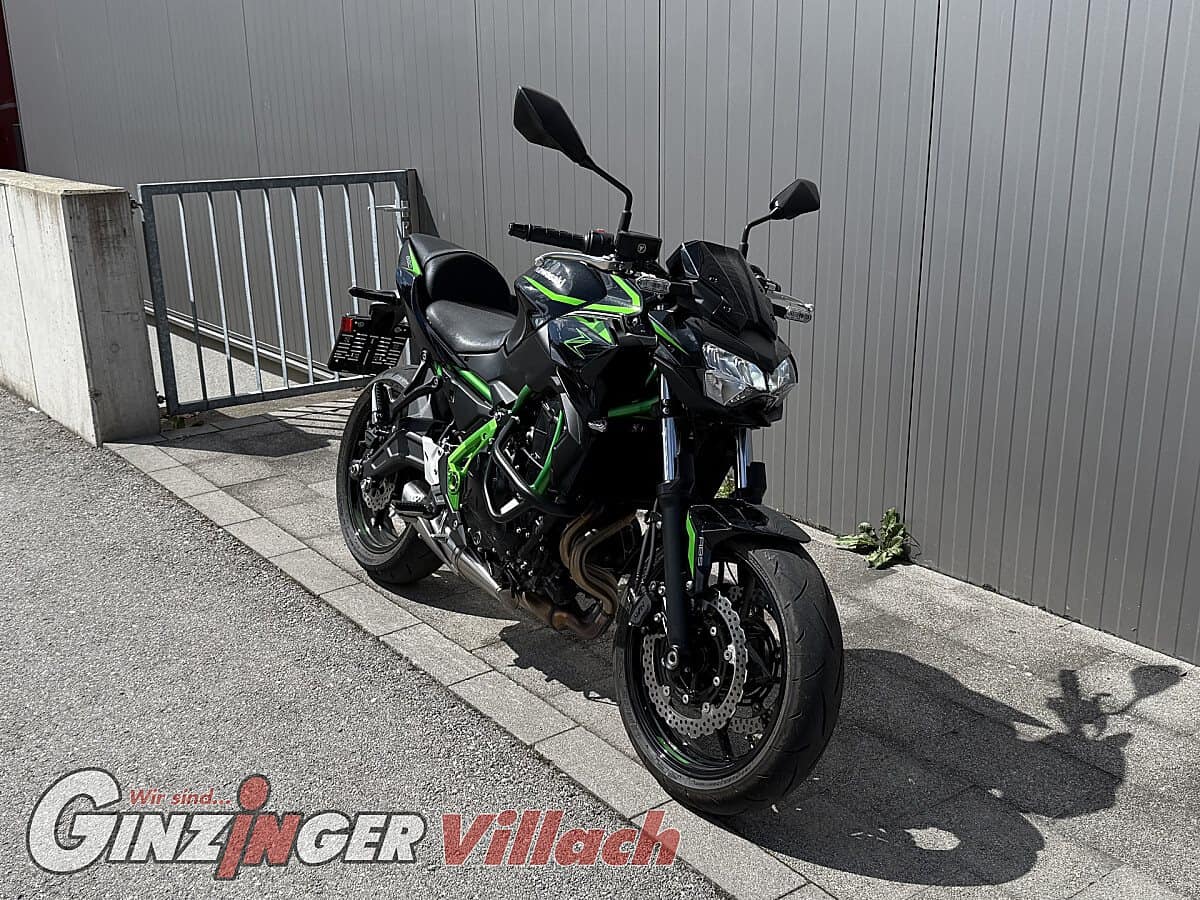 g-000355-g_W3556029_8-kawasaki-z-650-abs-639172113108381060