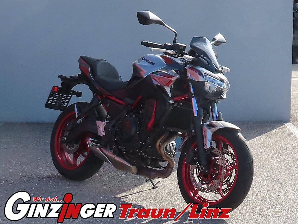 Kawasaki-Z650-