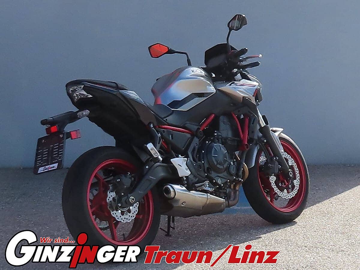 g-000355-g_W3556798_4-kawasaki-z-650-639172982054011240