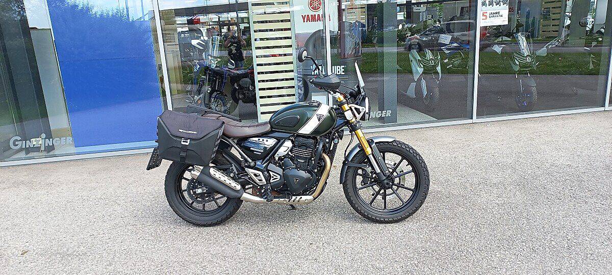 Triumph-Scrambler 400 X-