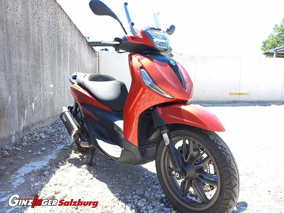 g-000355-g_W3558354_3-piaggio-beverly-400-hpe-639175154535611070