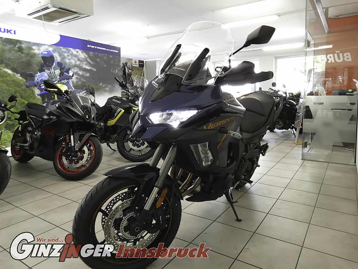 g-000356-g_W3560573_9-kawasaki-versys-1100-se-639178651236570350
