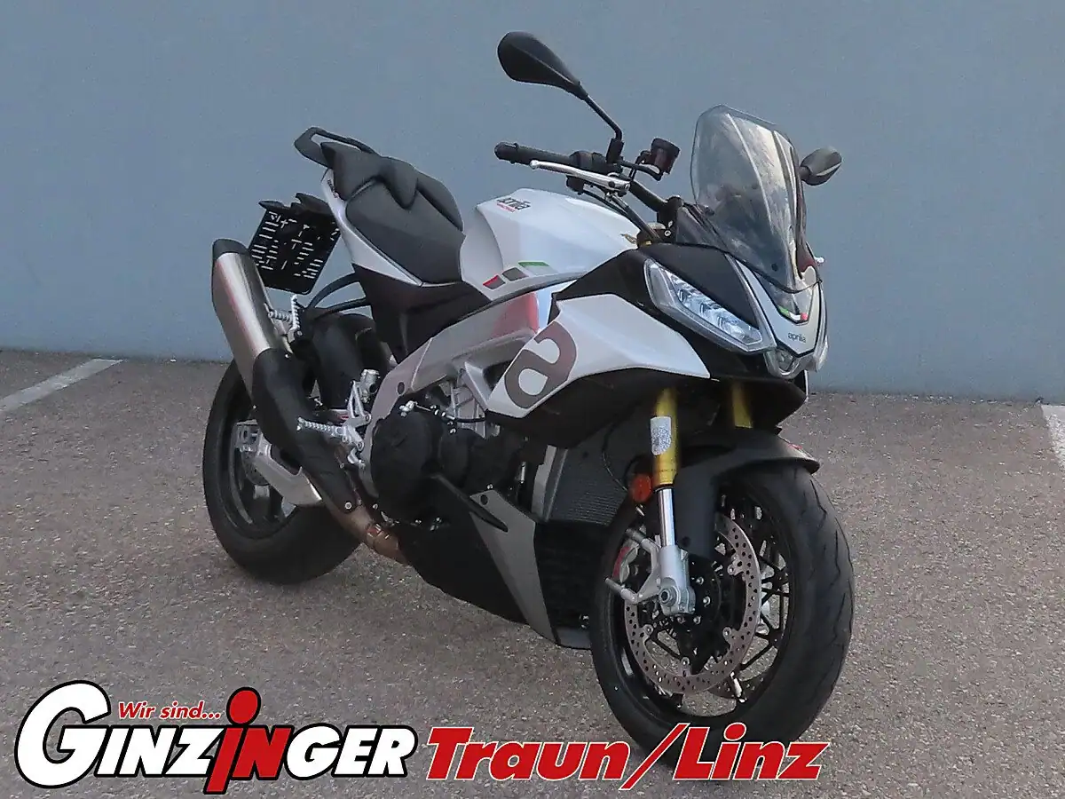 Aprilia-Tuono V4 1100-
