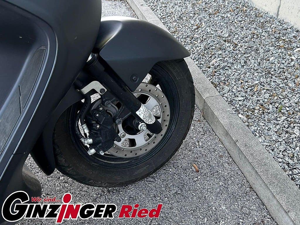 g-000346-g_W3466967_4-suzuki-burgman-125-erstbesitz-639200308799937590