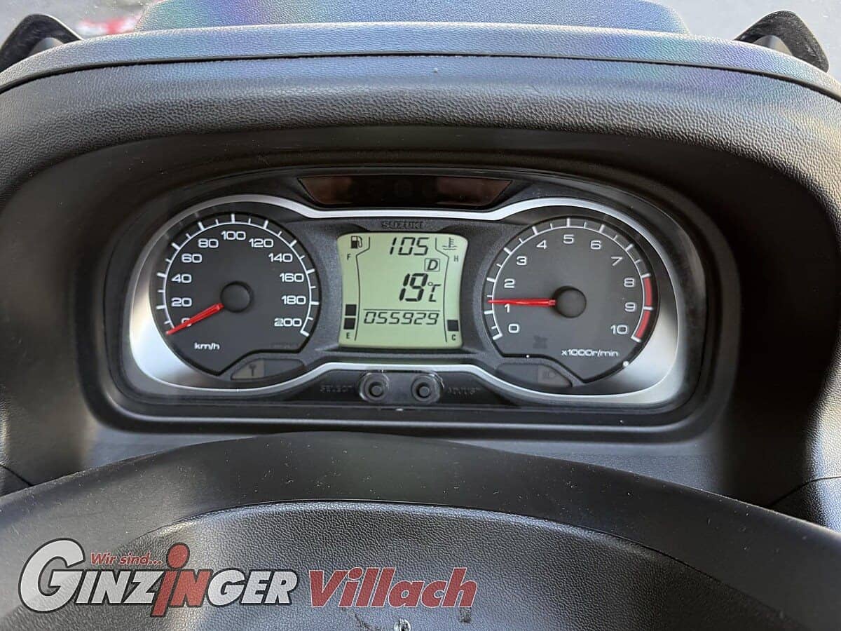 g-000348-g_W3482384_15-suzuki-burgman-650-639206360294320800