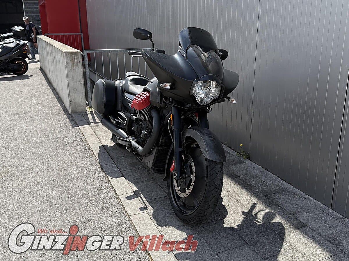 g-000352-g_W3521210_5-moto-guzzi-mgx-21-639200308324527610