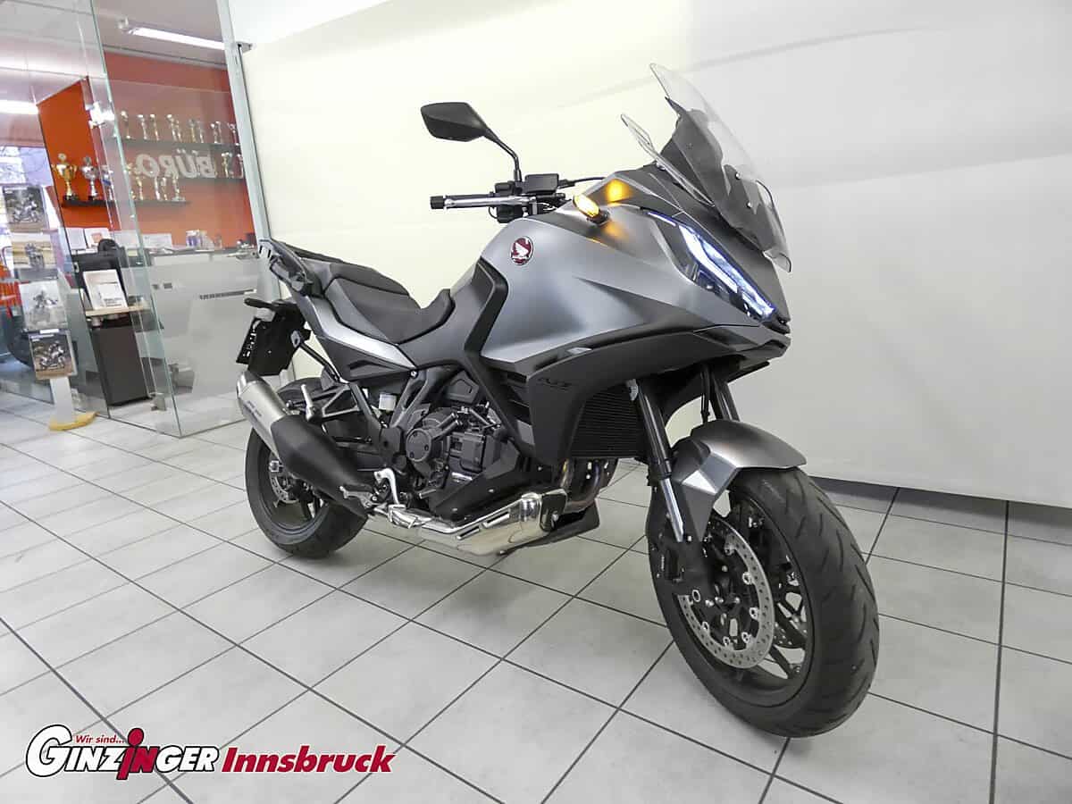Honda-NT1100 DCT-