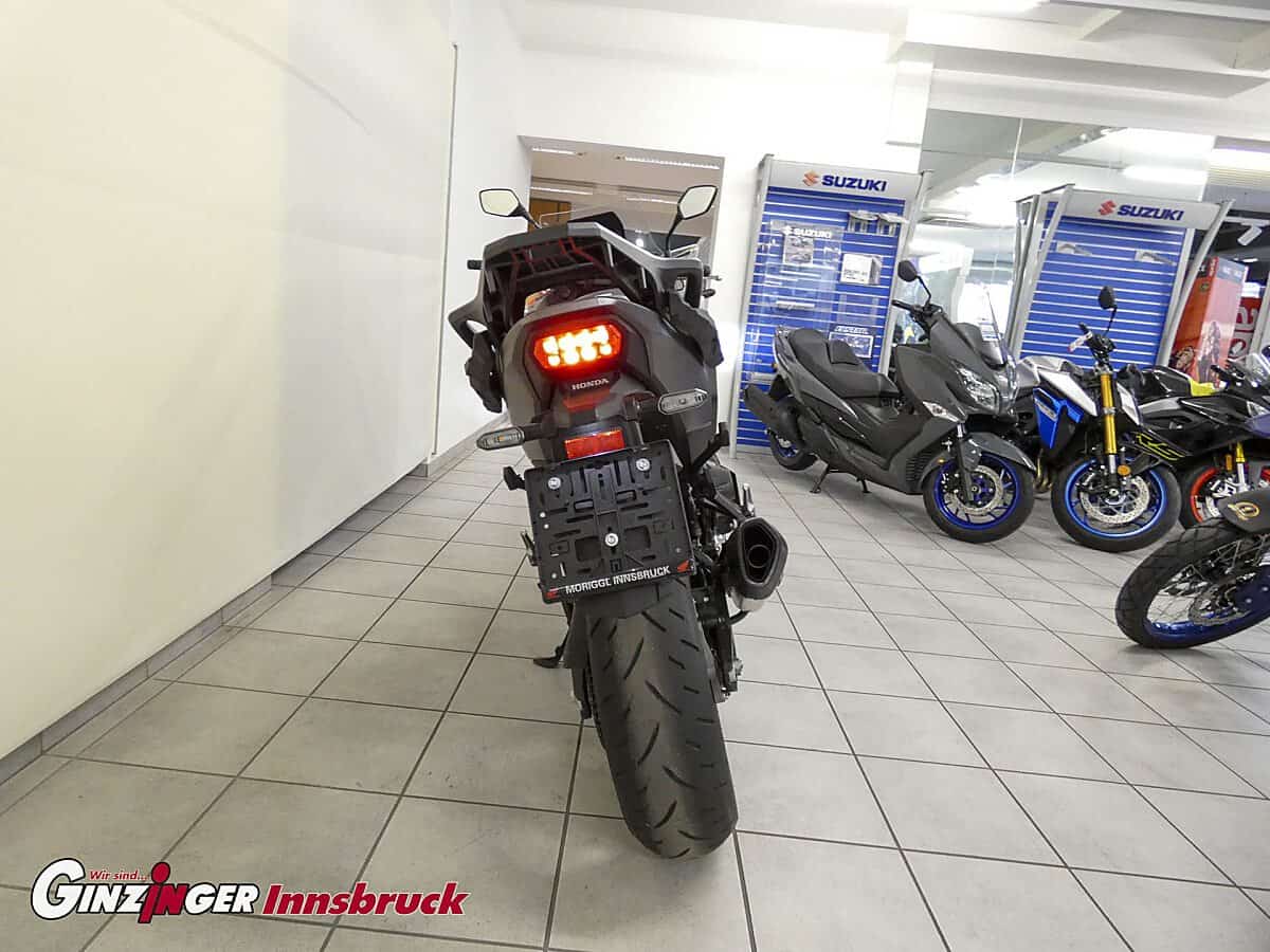 g-000352-g_W3524395_5-honda-nt-1100-dct-639200306665257570